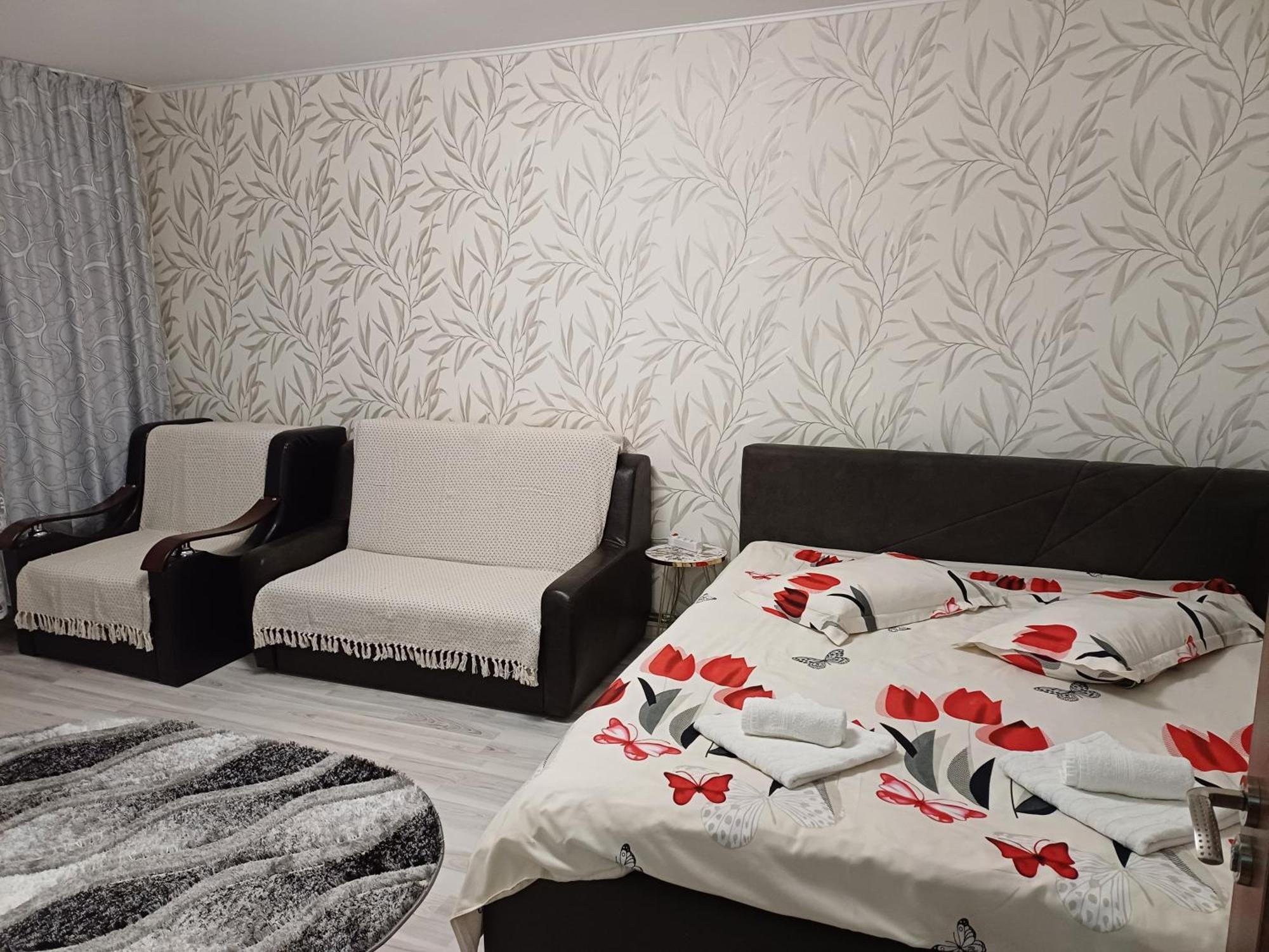 Garsoniera George Apartman Aknavásár Kültér fotó